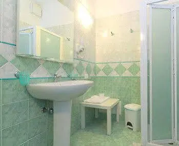 Hotel Renda *